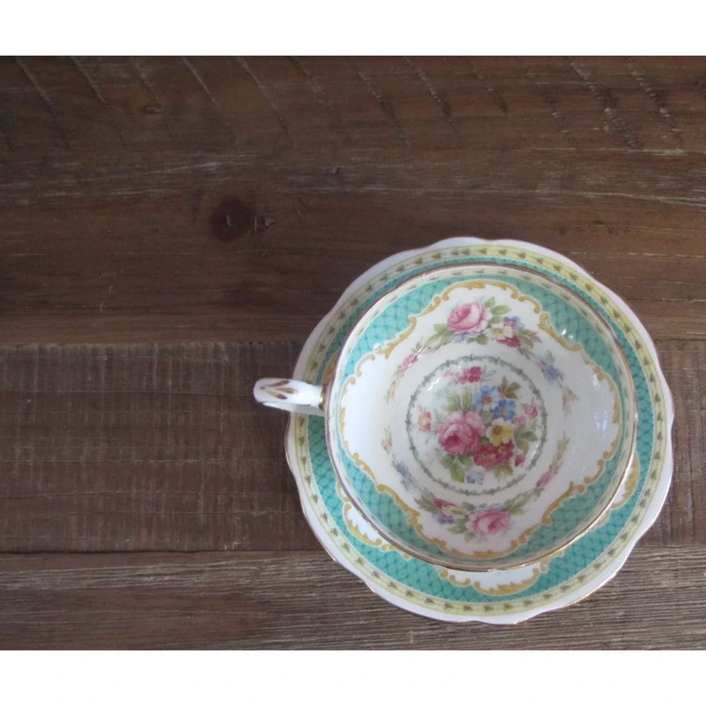 VTG 50's E.B. Foley Windsor Green Lattice Cup Saucer Scalloped Gold Trim England